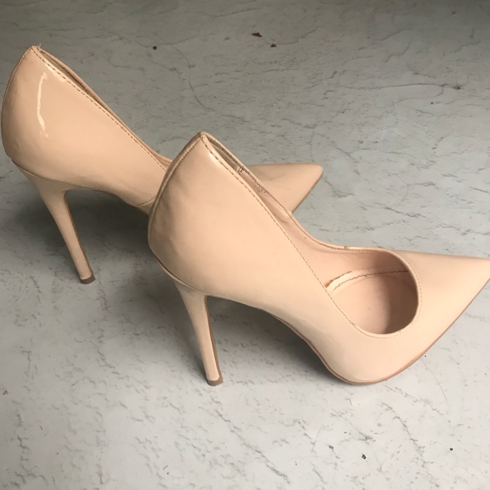 Nude patent heels
